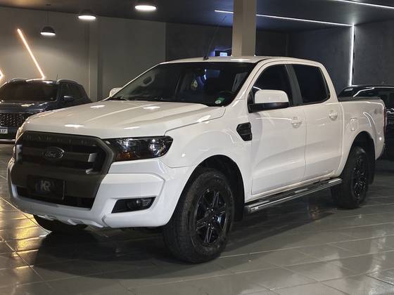 FORD RANGER 2.2 XLS 4X4 CD 16V DIESEL 4P AUTOMÁTICO FORD RANGER 2.2 XLS 4X4 CD 16V DIESEL 4P AUTOMÁTICO
